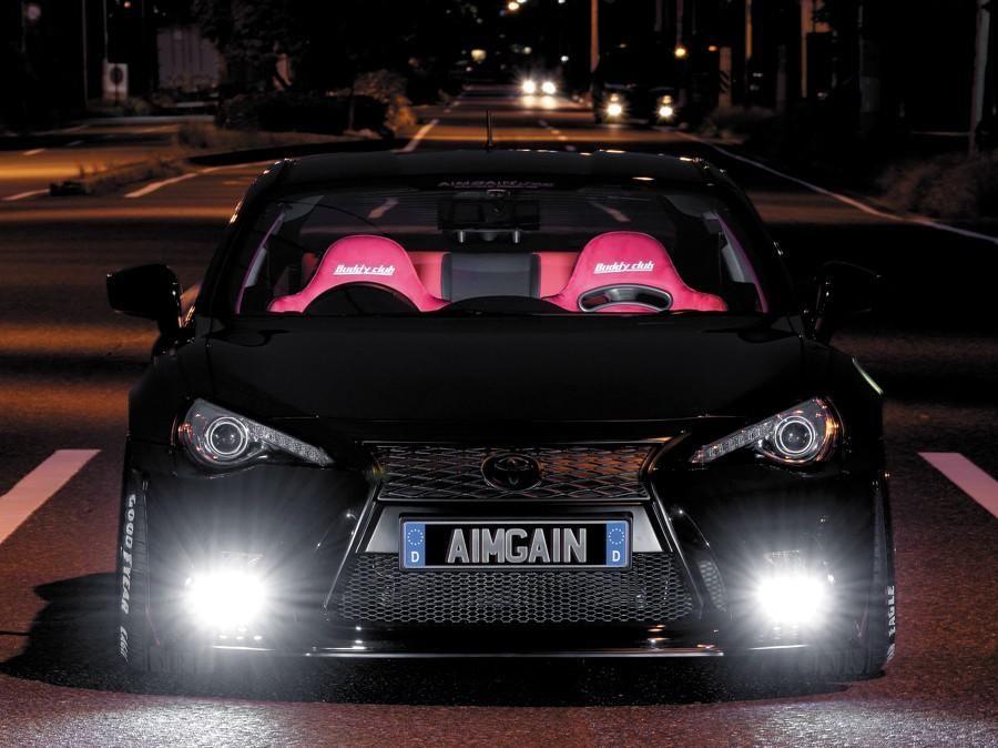  Toyota GT 86 by Aimgain 2015 года  (фото 7 из 14)